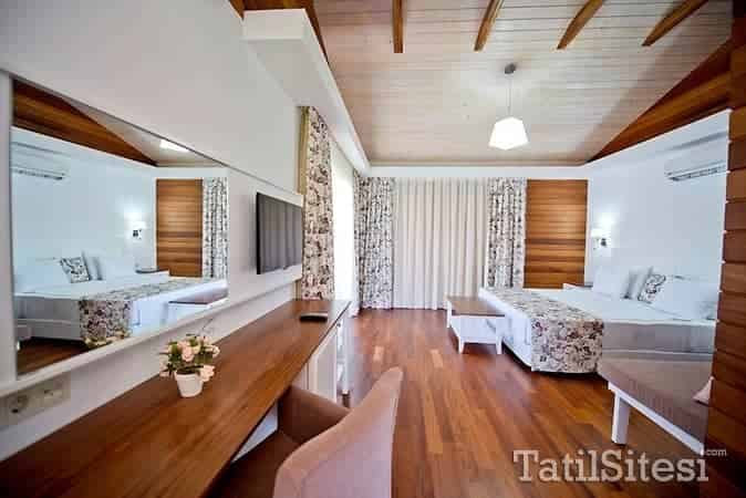 Hera Hotel Çıralı